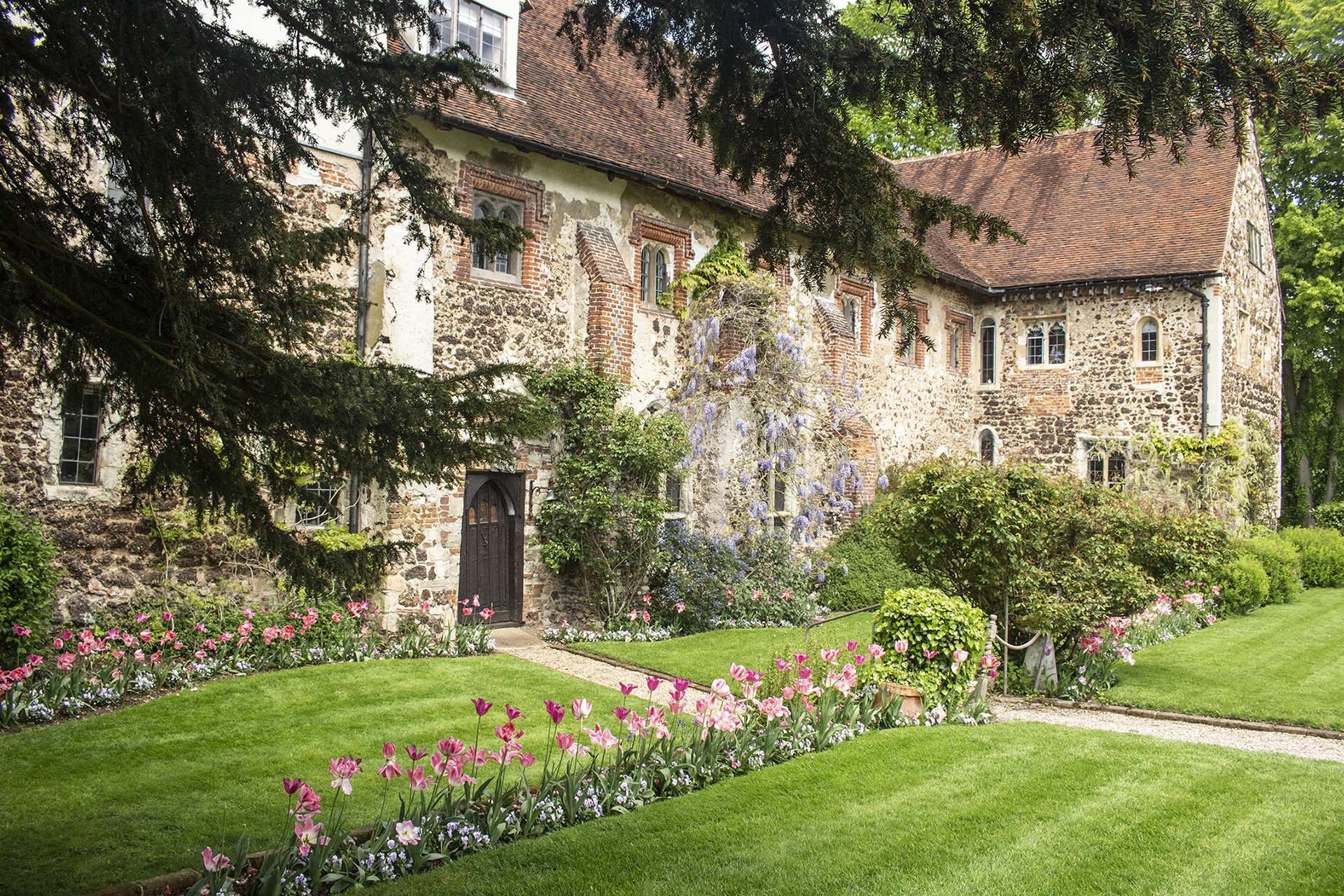 Beeleigh Abbey Garden